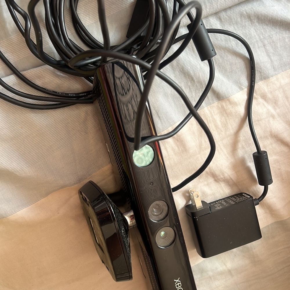 Xbox 360 Kinect - Picture 3 of 4